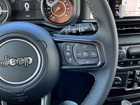 New 2025 Jeep Wrangler Sport S image 23