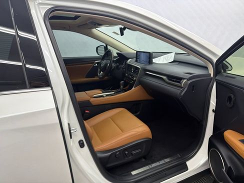 Used 2022 Lexus RX 350L FWD w/ Premium Package image 15