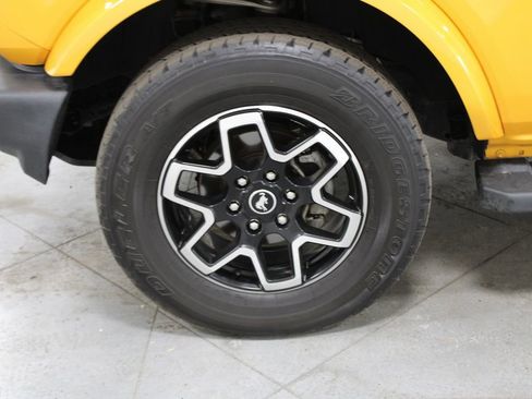 Used 2022 Ford Bronco Outer Banks image 20