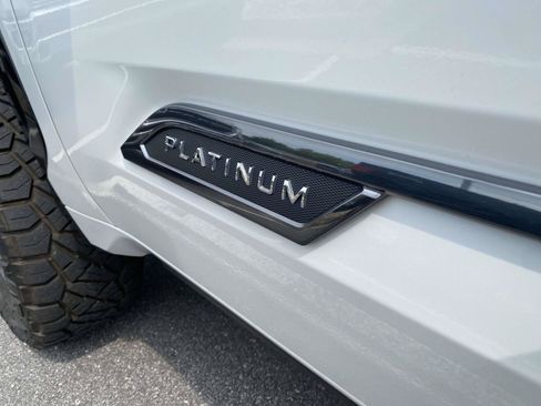 Used 2025 Toyota Tundra Platinum AWD/4WD image 11