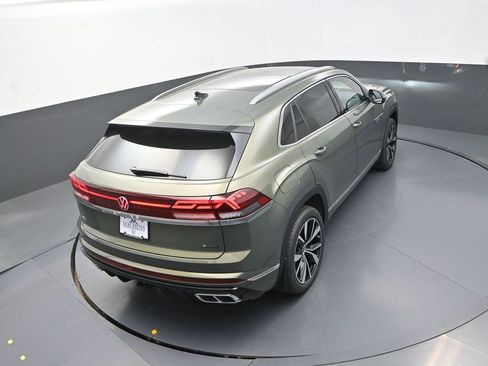 New 2026 Volkswagen Atlas Cross Sport SEL Premium R-Line AWD/4WD image 19