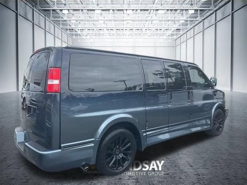 Used 2021 Chevrolet Express 2500 LS w/ Enhanced Convenience Package RWD image 7