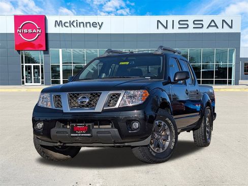 Used 2021 Nissan Frontier PRO-4X w/ Pro-4x Utility Package image 1