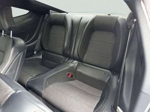 Used 2025 Ford Mustang GT RWD image 24