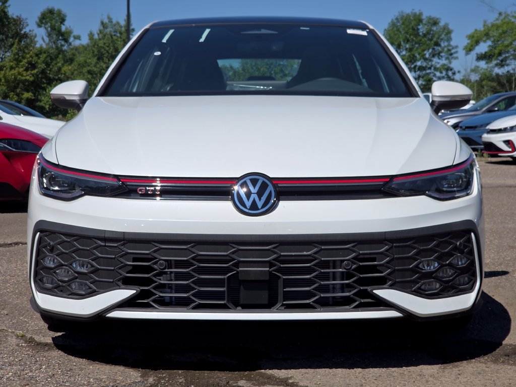New 2026 Volkswagen GTI SE FWD image 10