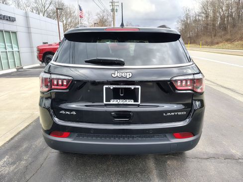 Certified 2024 Jeep Compass Limited image 8