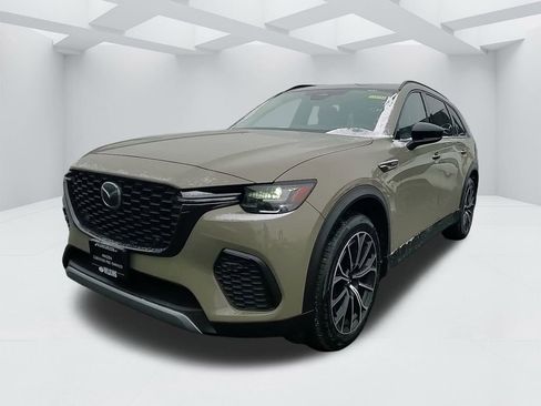 Certified 2025 MAZDA CX-70 Plug-In Hybrid w/ Premium Pkg image 9