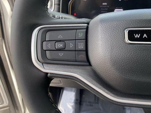 New 2025 Jeep Wagoneer L Base w/ Premium Group I image 24