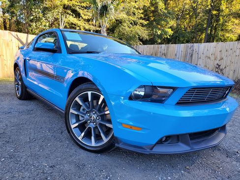 Used 2011 Ford Mustang GT Premium w/ Electronics Pkg image 15