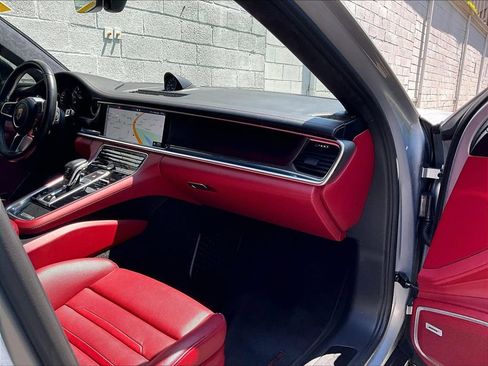 Used 2019 Porsche Panamera GTS AWD/4WD image 19
