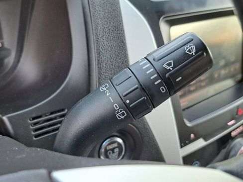 Used 2013 Ford Explorer Limited FWD image 11