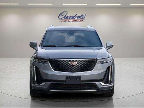 Certified 2025 Cadillac XT6 Premium Luxury image 8