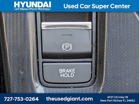 Used 2025 Honda Civic Sport image 25