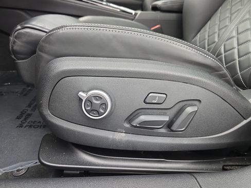 Used 2025 Audi S5 Premium Plus image 29