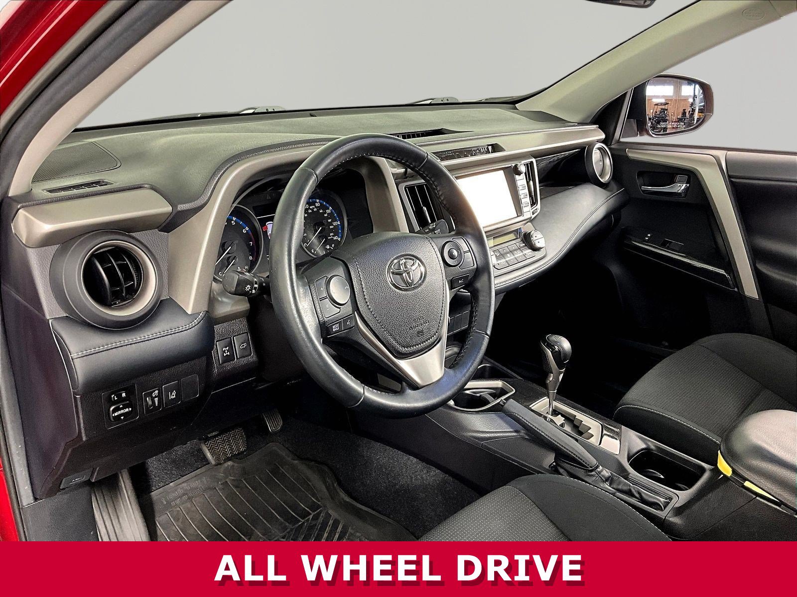 Used 2018 Toyota RAV4 Adventure AWD/4WD image 15