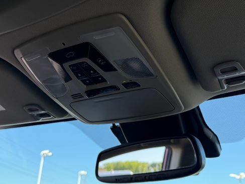 Used 2020 Toyota Sienna Limited Premium w/ Carpet Mat Package AWD/4WD image 35