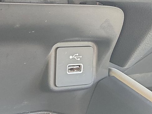Used 2025 Honda HR-V LX image 23