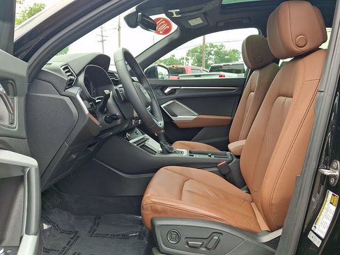 Used 2021 Audi Q3 2.0T Premium AWD/4WD image 13