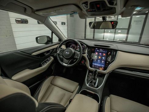 Used 2021 Subaru Outback Limited image 16
