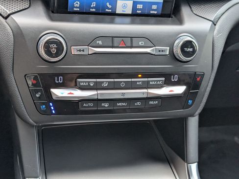 Used 2020 Ford Explorer ST w/ ST High-Performance Pack AWD/4WD image 27