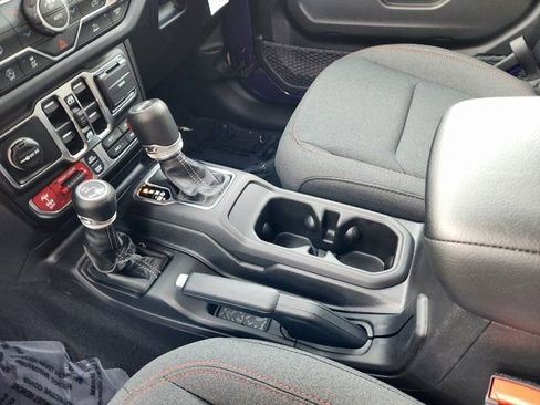New 2026 Jeep Wrangler Unlimited Rubicon AWD/4WD image 16