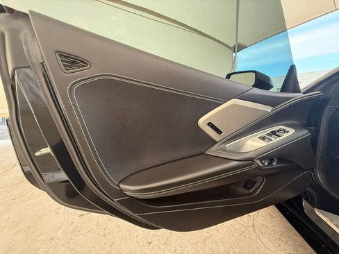 Used 2021 Chevrolet Corvette Stingray Preferred Conv w/ Z51 Performance Package image 23