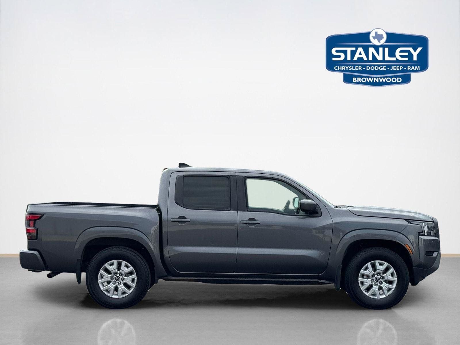 Used 2022 Nissan Frontier SV RWD image 9