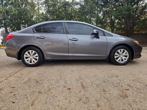 Used 2012 Honda Civic LX image 28
