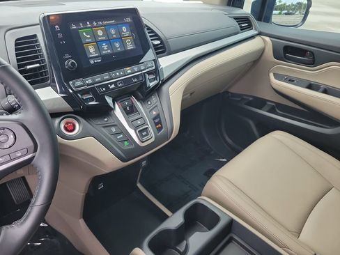Used 2024 Honda Odyssey EX-L image 31
