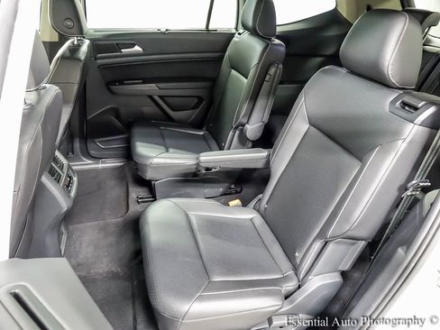 Used 2021 Volkswagen Atlas SEL image 11