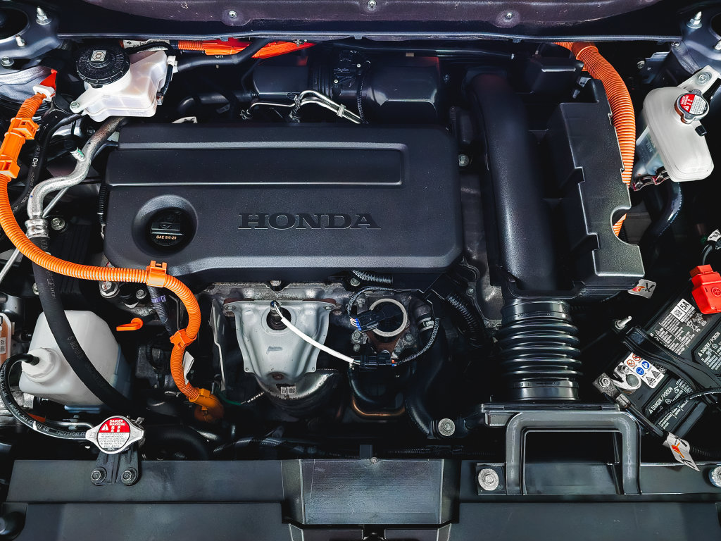 Used 2024 Honda CR-V Sport Touring image 12