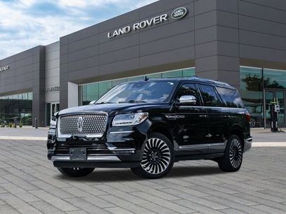 Used 2021 Lincoln Navigator Black Label w/ Cargo Convenience Package
