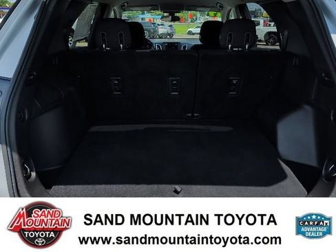 Used 2019 Chevrolet Equinox LT FWD image 8