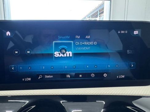 Used 2021 Mercedes-Benz CLA 250 image 28