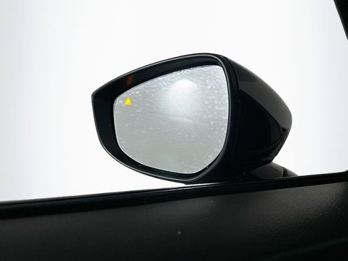 Used 2025 MAZDA CX-50 AWD 2.5 S w/ Premium Package image 16