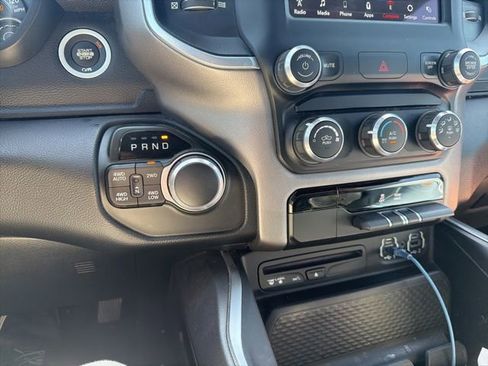 Used 2019 RAM 1500 Big Horn AWD/4WD image 12