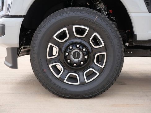 New 2026 Ford F250 Platinum image 11