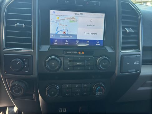 Used 2020 Ford F150 XLT w/ Equipment Group 302A Luxury AWD/4WD image 14