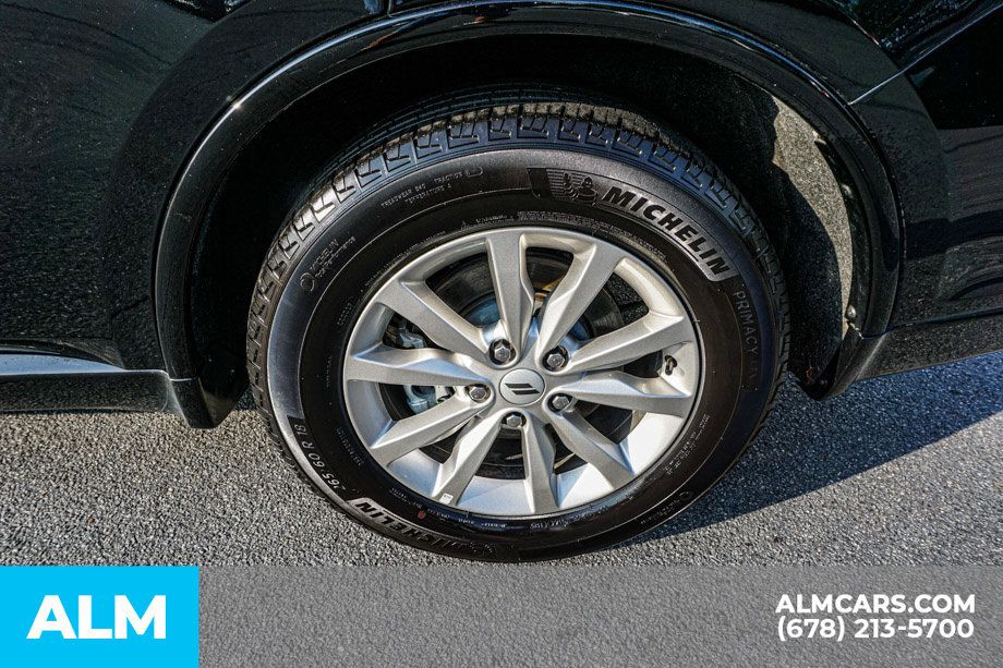 Used 2025 Dodge Durango GT RWD image 17