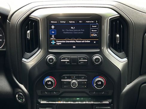Used 2021 Chevrolet Silverado 1500 RST w/ Convenience Package II AWD/4WD image 18