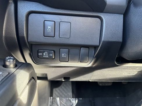 Certified 2023 Toyota Tacoma SR image 29