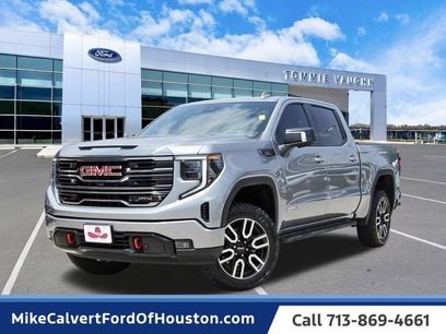 Used 2024 GMC Sierra 1500 AT4 w/ Technology Package