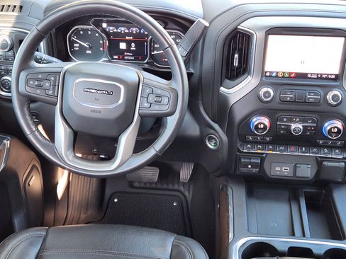 Certified 2021 GMC Sierra 1500 Denali w/ Denali Ultimate Package image 29