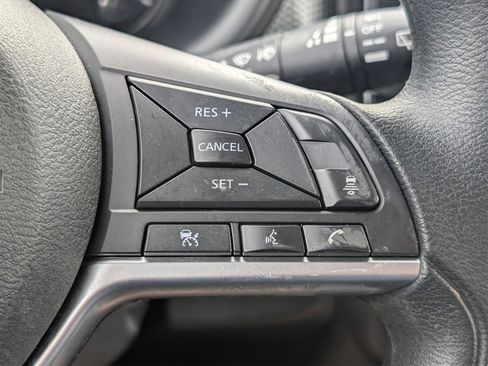 Used 2023 Nissan Kicks SV image 21