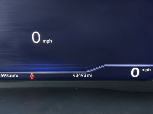 Used 2022 Volkswagen Atlas SE image 13