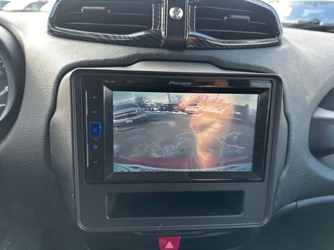 Used 2016 Jeep Renegade Trailhawk image 15