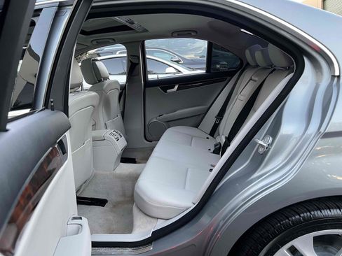 Used 2013 Mercedes-Benz C 250 Sedan w/ Premium 1 Pkg image 5