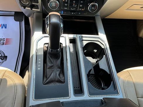 Used 2020 Ford F150 Lariat AWD/4WD image 19