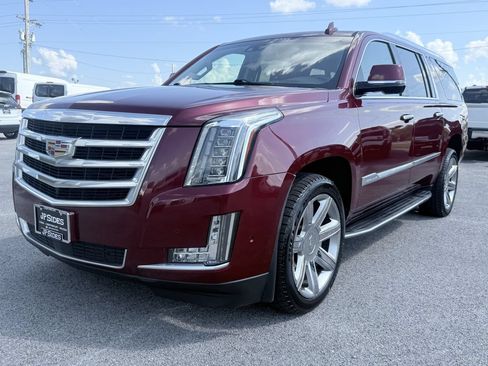 Used 2019 Cadillac Escalade ESV Premium Luxury AWD/4WD image 1