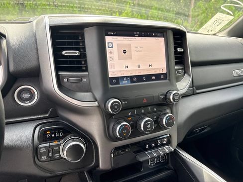 Used 2022 RAM 1500 Big Horn AWD/4WD image 14